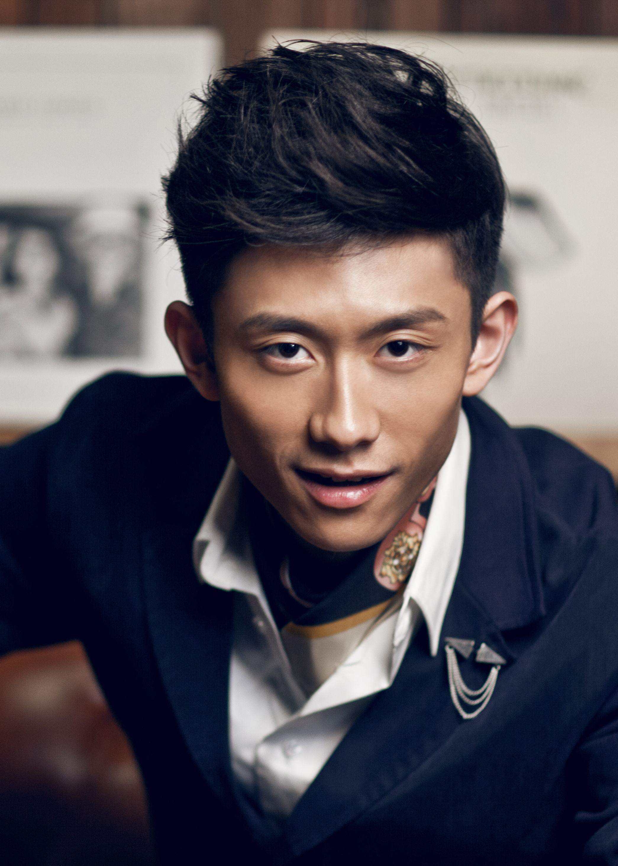 张一山为什么被造谣吸毒嫖娼？看看他的所作所为就一点也不奇怪了