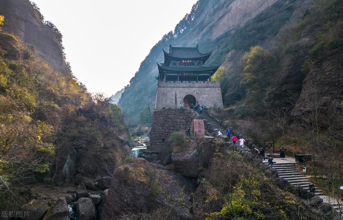 四川甘孜旅游十大必去景点,四川春节旅游十大必去景点