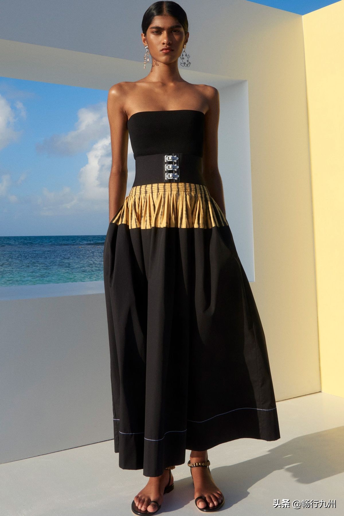 toryburch明星开衫穿搭,toryburch清爽春夏穿搭