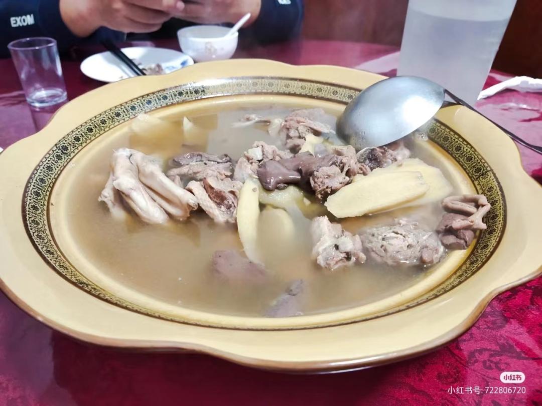 嘀嘀——今日白露，“贴秋膘专线”已开通，小伙伴们快上车！