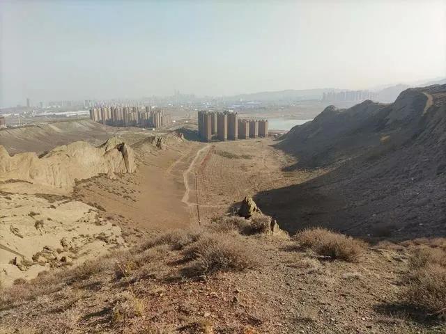 乌鲁木齐冬天最难走的10个小区,进出小区要“九柺十八坡”