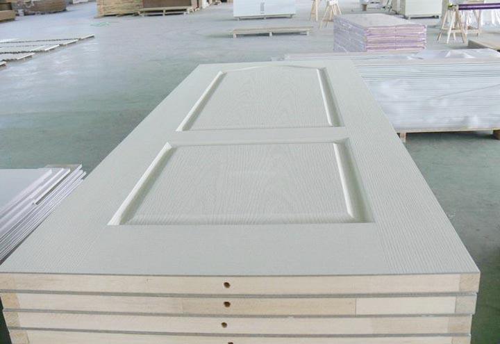 原木门跟复合实木门哪个好,原木门和实木复合门的区别