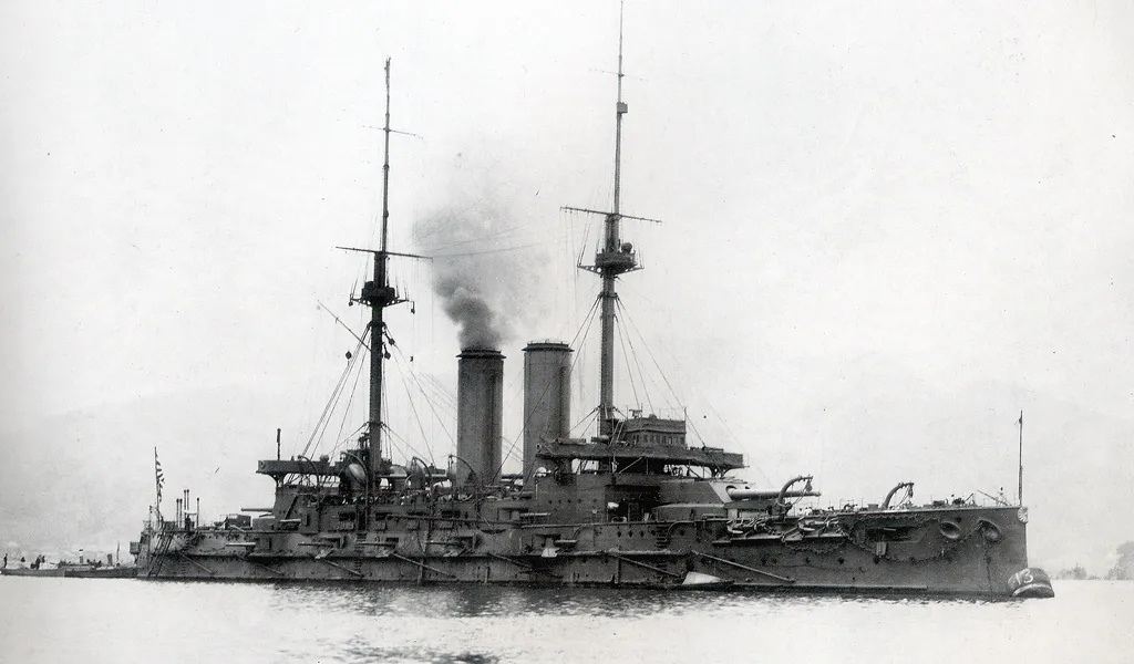 20世纪日本沉没,一战战列舰沉没爆炸