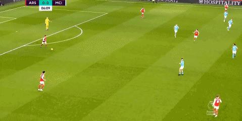 瓜迪奥拉输给穆里尼奥之后,曼城师徒对决