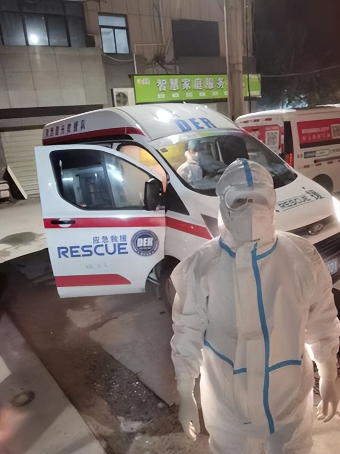 西安一医生为120位乡亲义诊,西安医生在线咨询24小时免费