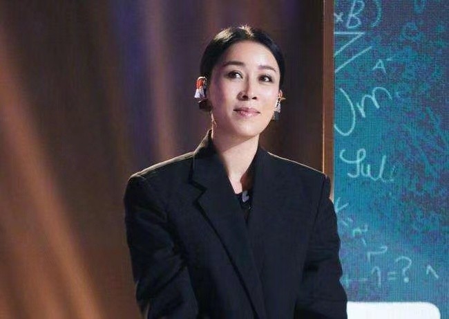 好男人孟桐,那英和孟桐牵手视频