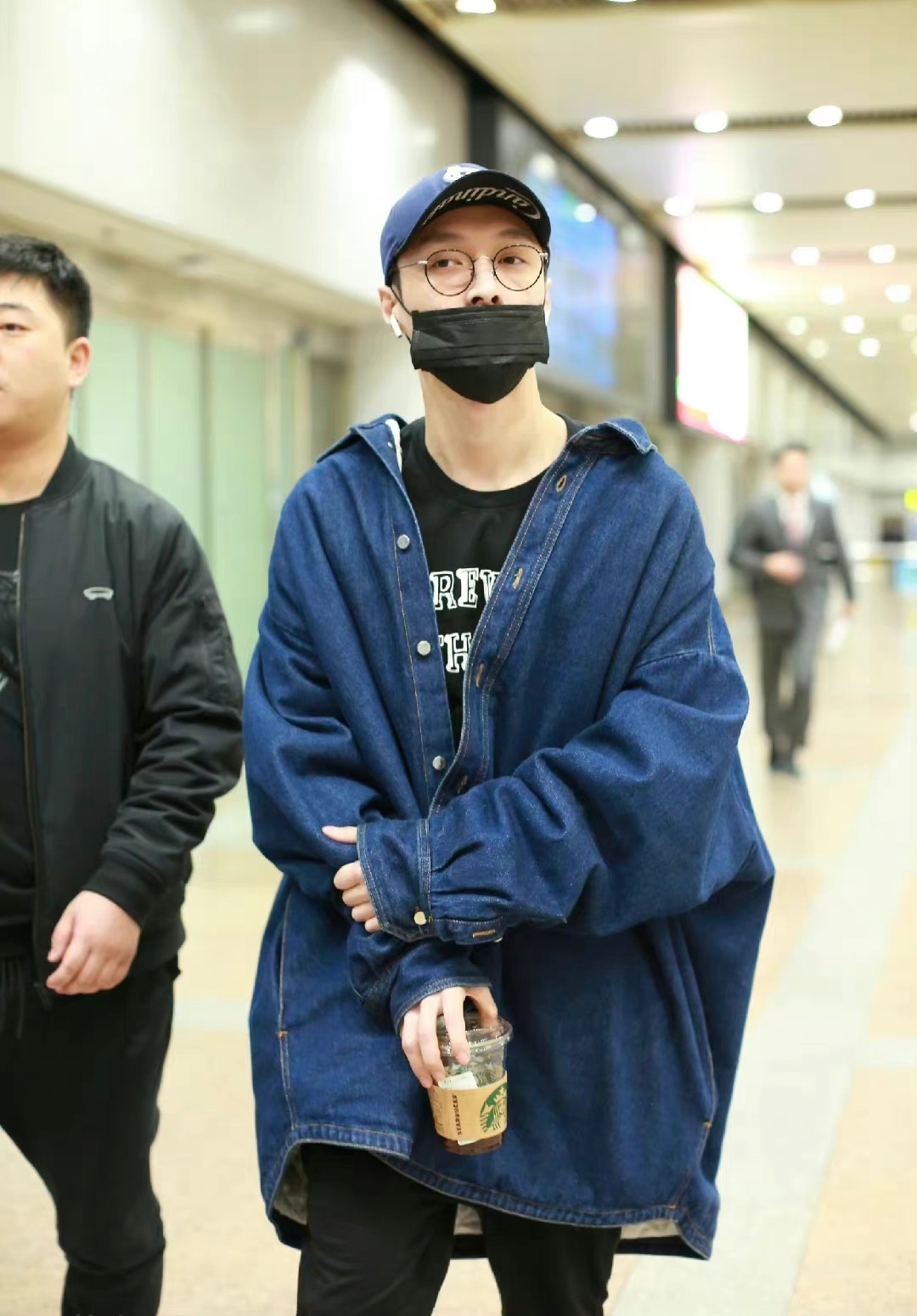 张艺兴同款外套怎么穿,张艺兴白敬亭穿搭