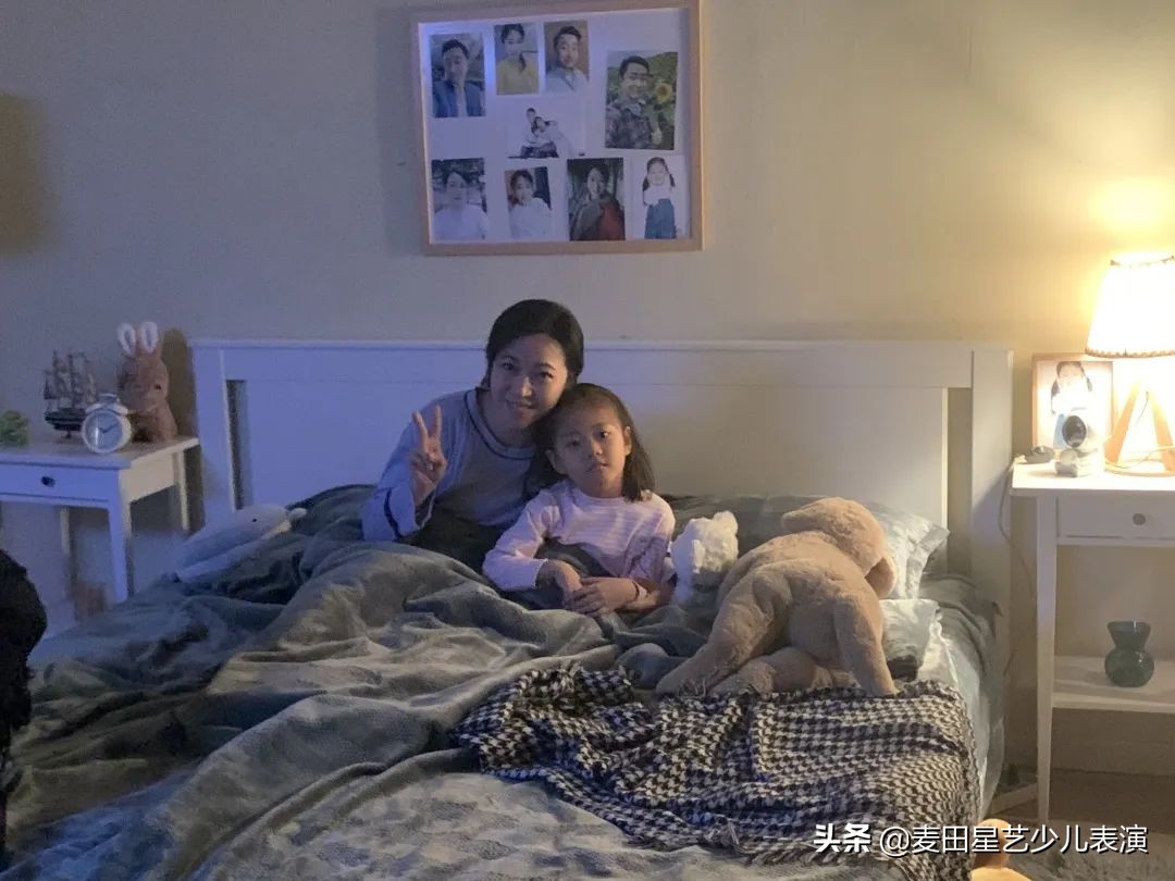 美团外卖换新logo!麦田星艺刘嘉赫、周子淇出演美团外卖宣传片