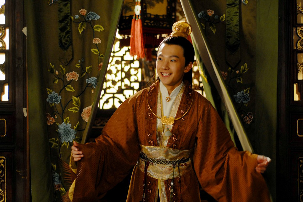 军艺大校草沈腾,沈腾和杨洋谁是军艺校草