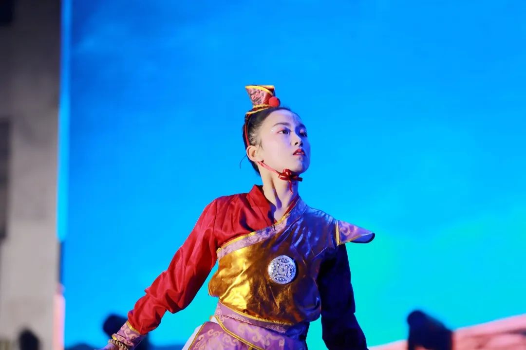 八斗扬帆，为梦起航