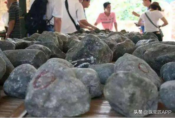 翡翠赌石十大不靠谱,翡翠赌石有造假吗