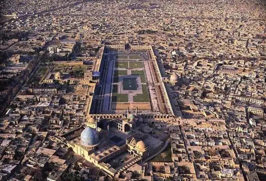 伊斯法罕16世纪,16-17世纪欧洲资本主义的弊端