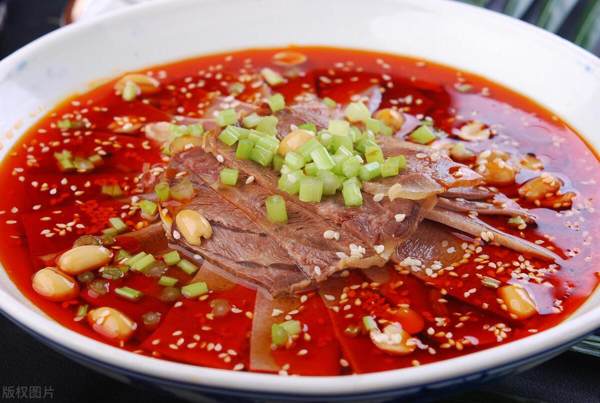 为啥说重庆人和成都人的性格完全不同？从重庆火锅就能得到答案！