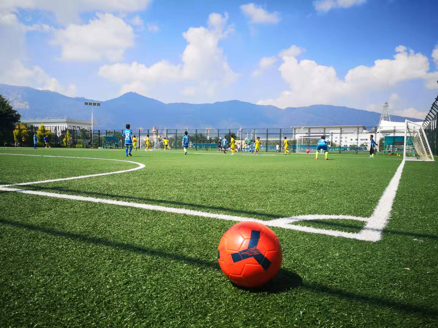 夏令营之梦,足球夏令营让孩子爱上足球