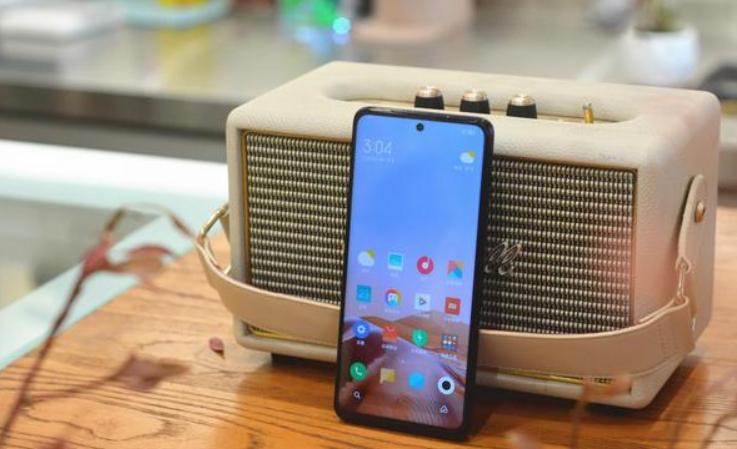 性价比超高一亿像素的千元机,性价比最高屏幕最好的千元机