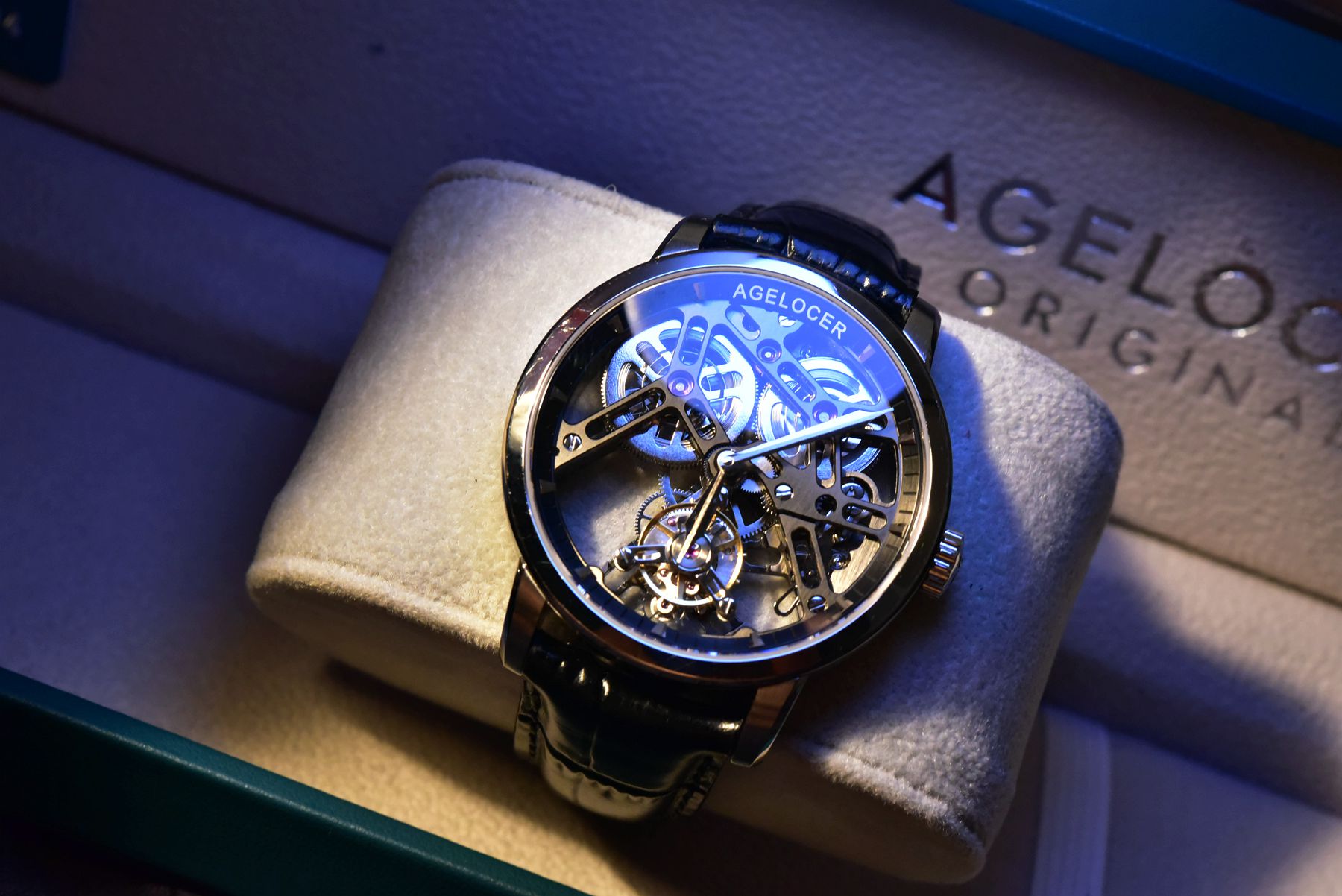 陀飞轮手表和全自动机械表哪个好,有哪些性价比高的陀飞轮机械表