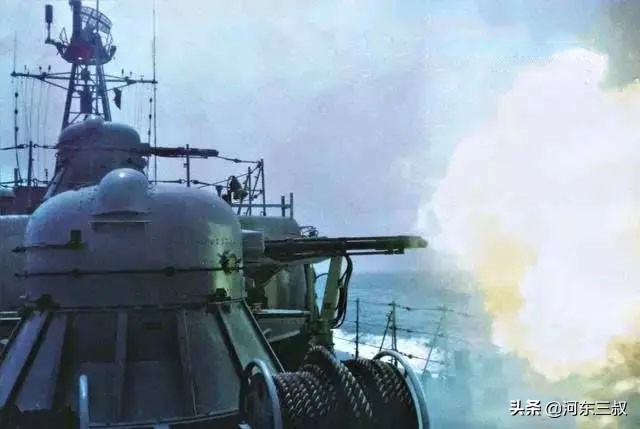 055只有一门近防炮够用吗,055为什么只装一门主炮