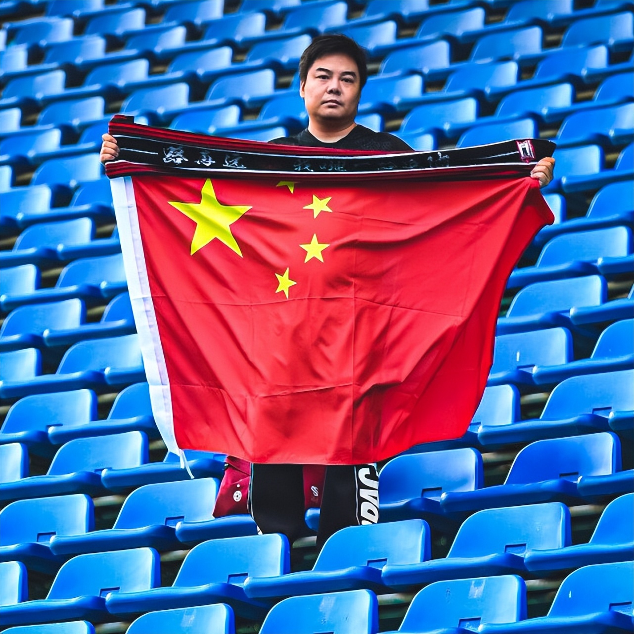 国足u20夺冠,国足12强赛李铁致谢里皮