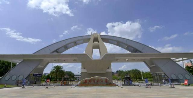 赣南师范大学，省属师范中的佼佼者，有哪些王牌专业？附报考指南