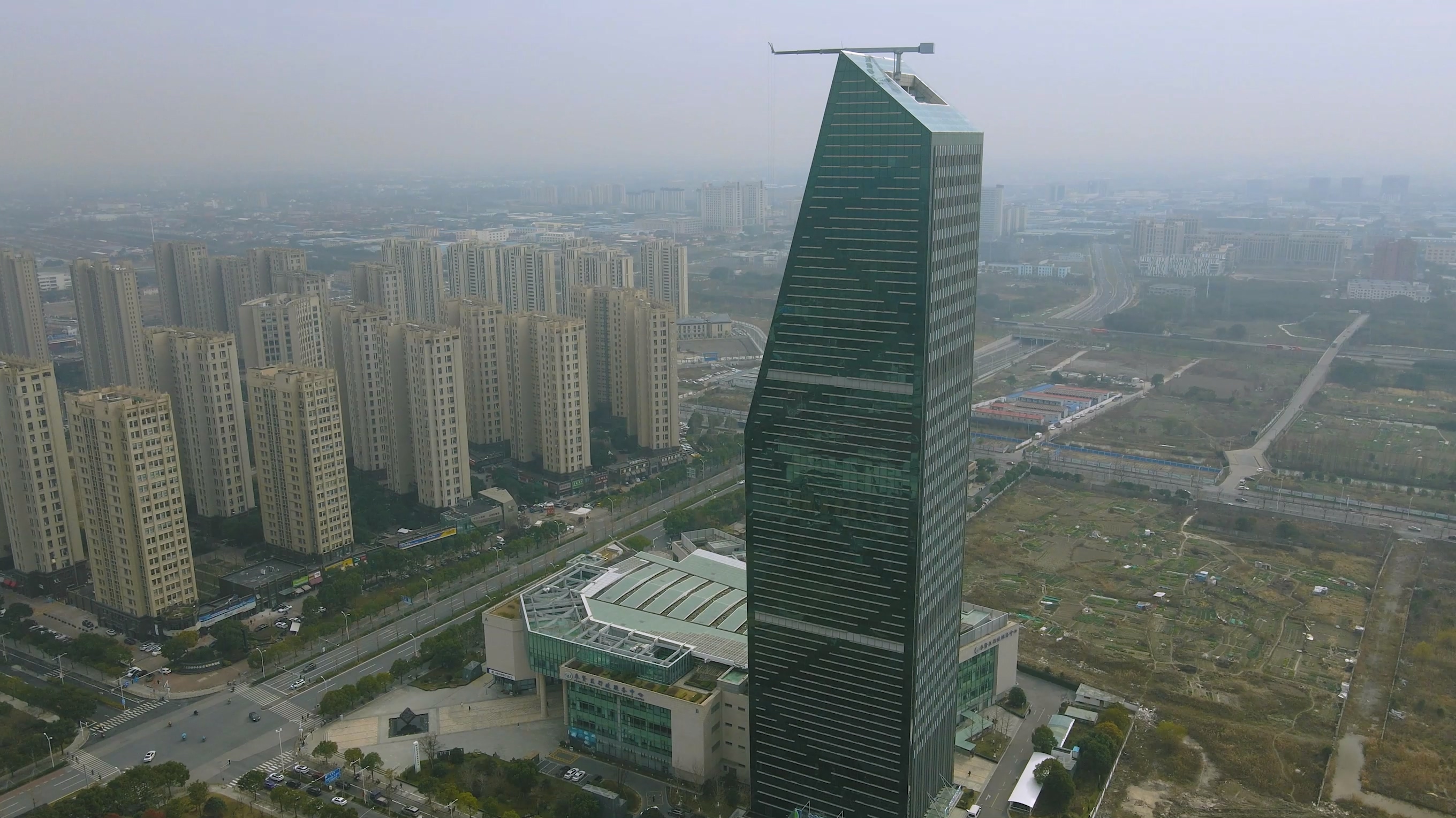 奉贤新城九大片区,奉贤新城优势劣势