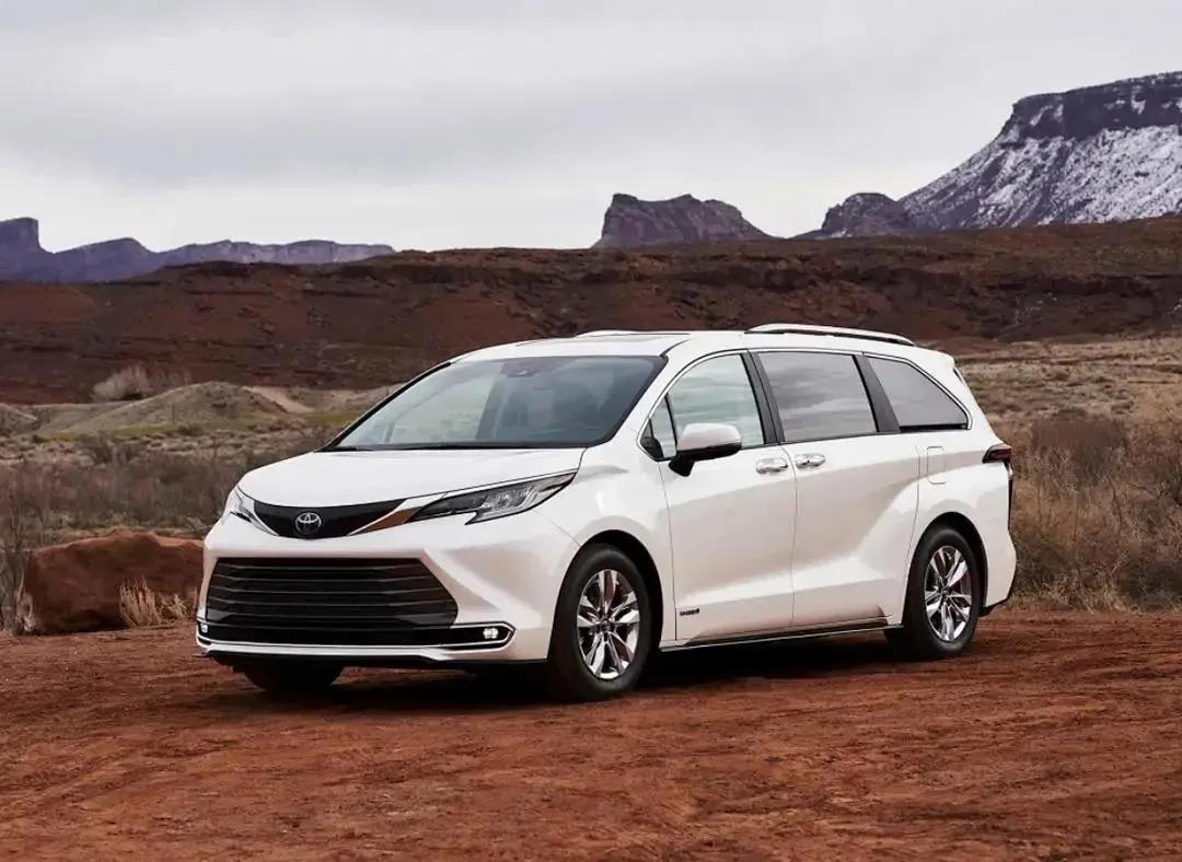 最适合长途旅行混动力的五座mpv,搭载混合动力的7座mpv