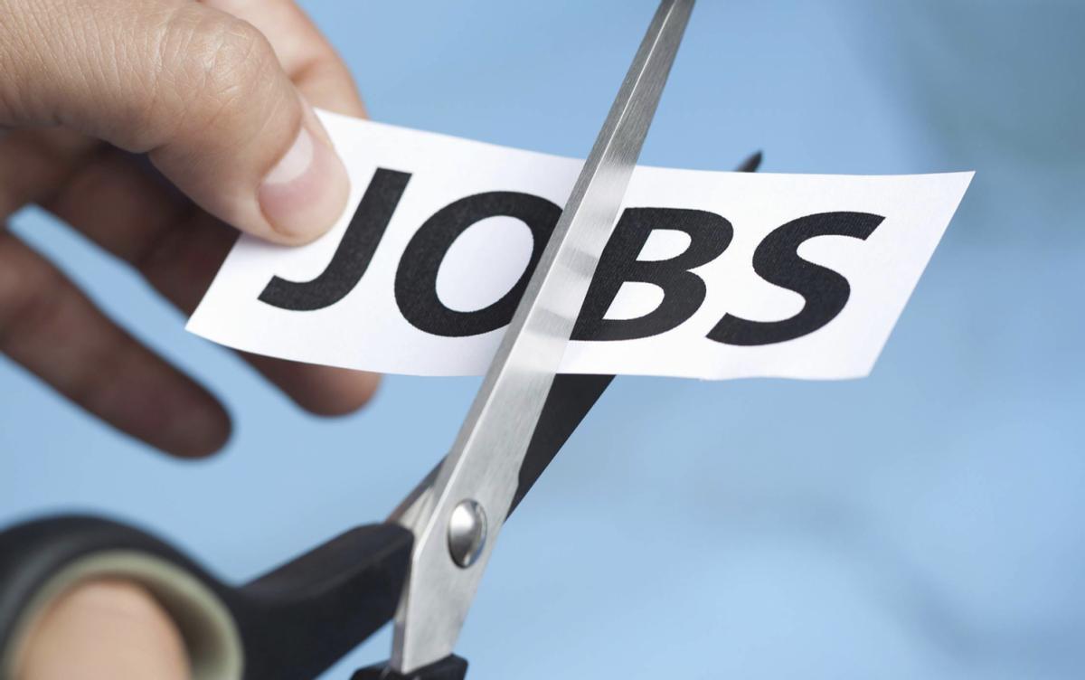 曾支持港独、怂恿罢飞内地航线的国泰航空，今裁员数千，风光不再