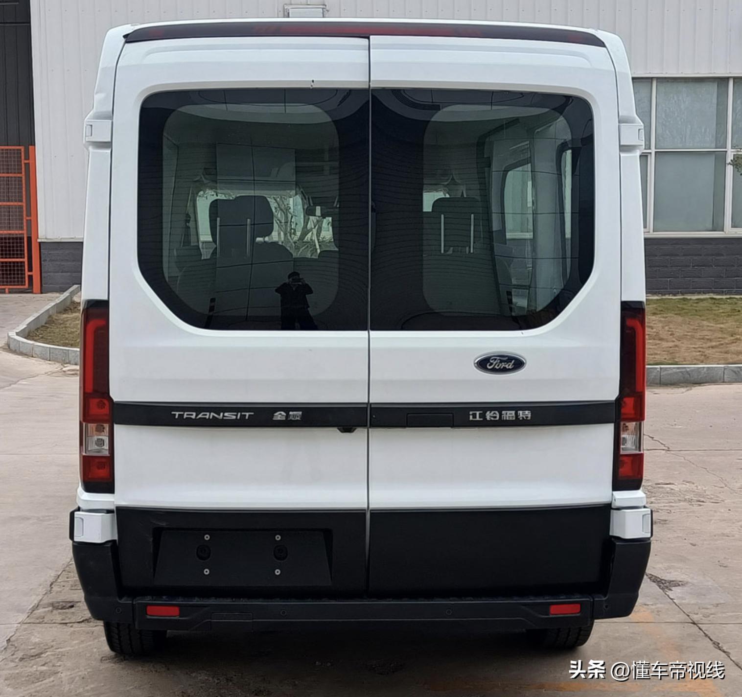 新依维柯欧胜2,新依维柯欧胜长轴高顶