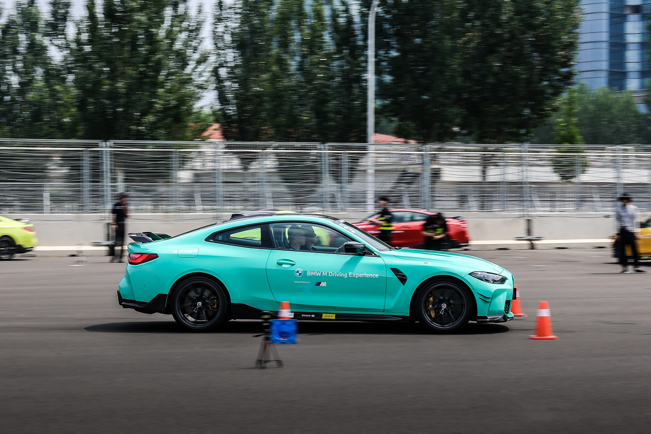 宝马50周年m标,宝马M系列50周年纪念