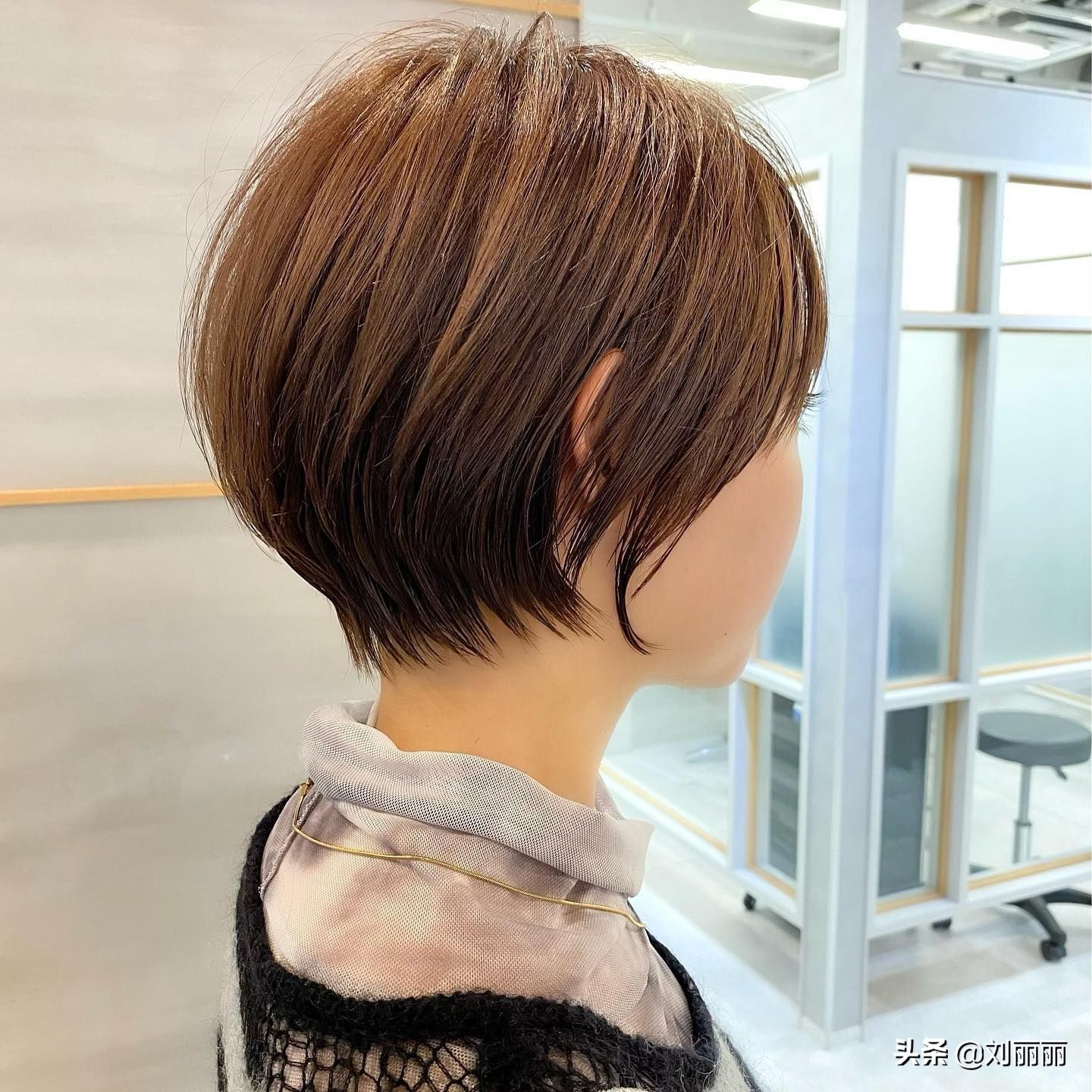 女人改变最好的方式是整容,选对发型效果堪比整容