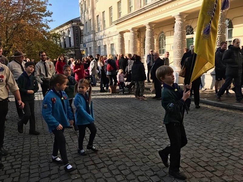 山水间：“日不落帝国”终究迎来了余晖，大不列颠沦为小英伦