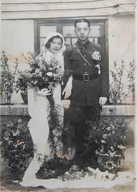 千古奇缘:1997年82岁抗战老兵喜逢死了60年的新娘,再续前缘