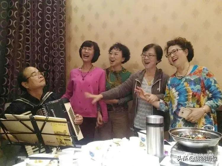 老战友四十年相聚联谊会上的感言,老战友40年后相逢重温战友情