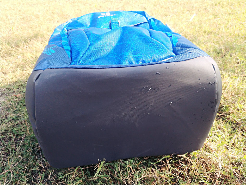 保护脊柱，健康成长：多特（Deuter）Ypsilon优习护脊中学生书包