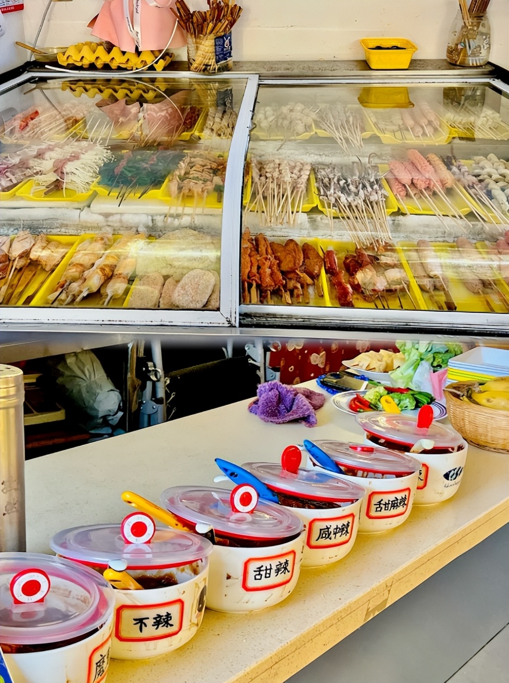 开在学校旁边的店最好选什么,开在中学附近的炸串店怎么样