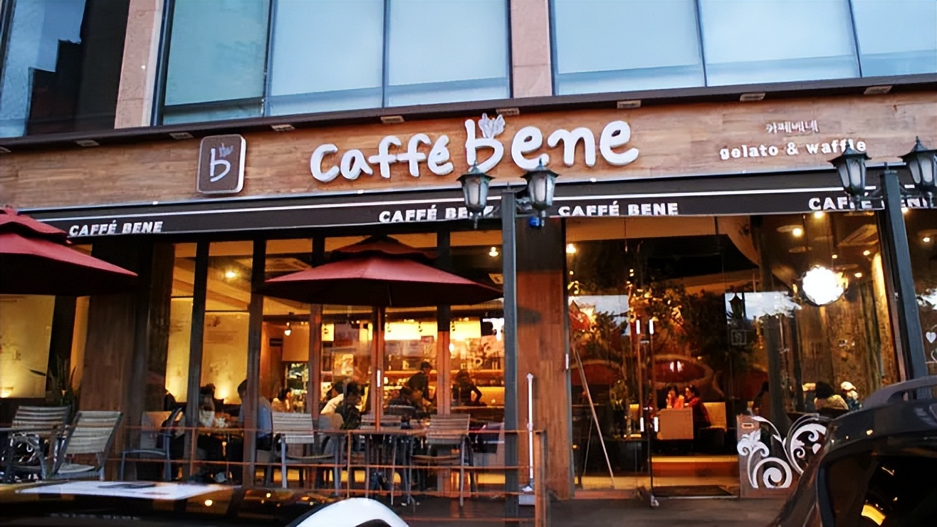 韩国首尔最著名的商业街,韩国首尔是一个魔幻的城市