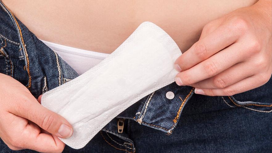 不要错把癌症当小毛病，身体出现2种情况，或是子宫内膜癌的信号