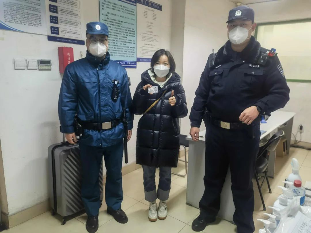 公安心向党护航新征程广东,公安心向党护航新征程图文