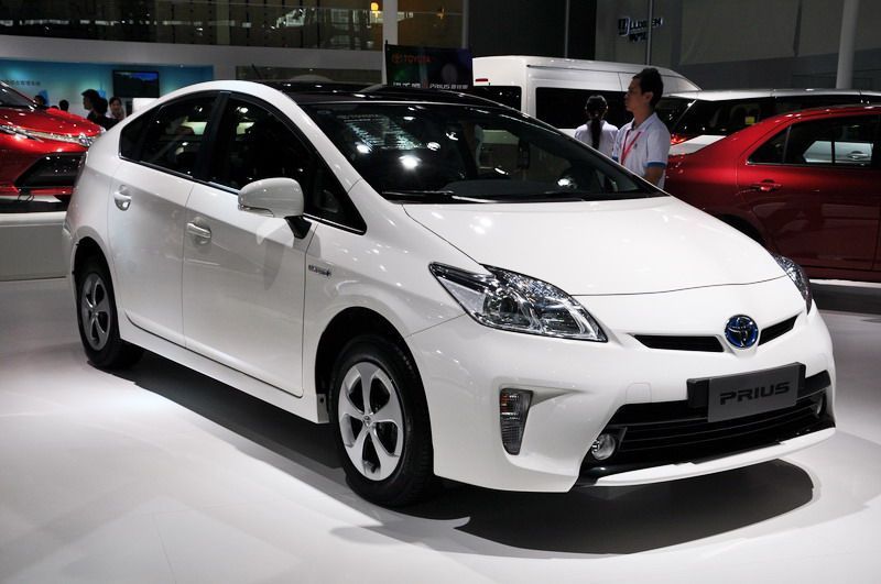 羽绒服性价比北面始祖鸟,大鹅羽绒服对比始祖鸟