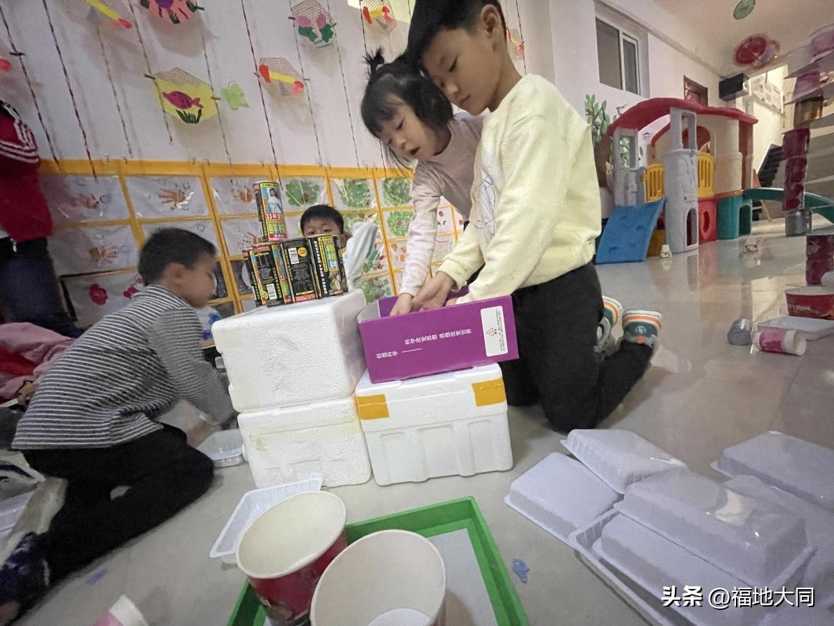 诸暨市幼儿园创意建构展示活动,建有乐趣构有深度