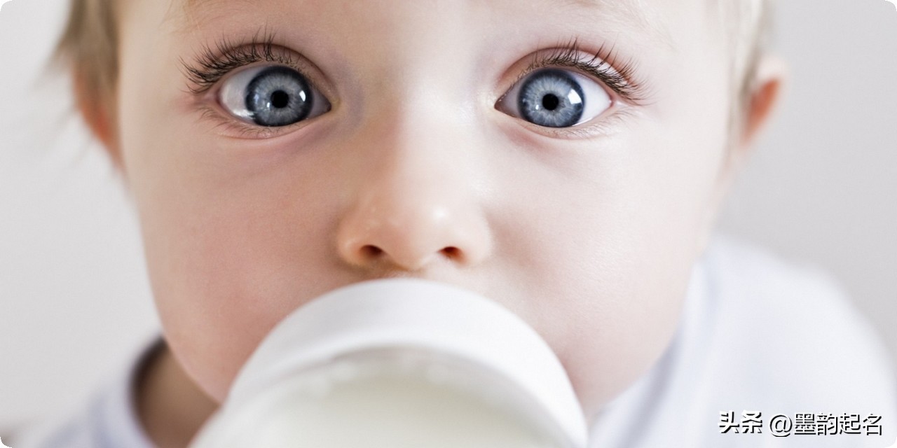 取一个温暖纯良的名字男孩,适合男孩子比较深情的名字