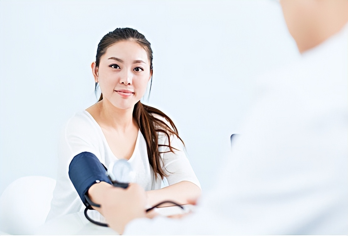 卵巢囊肿恶性最佳治疗方法,卵巢囊肿手术后有什么需要注意的