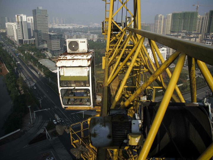 在塔吊工作日常,在塔吊上工作的日常