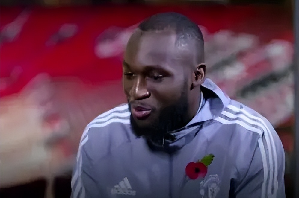 卢卡库小时候喝牛奶,卢卡库喝兑水牛奶