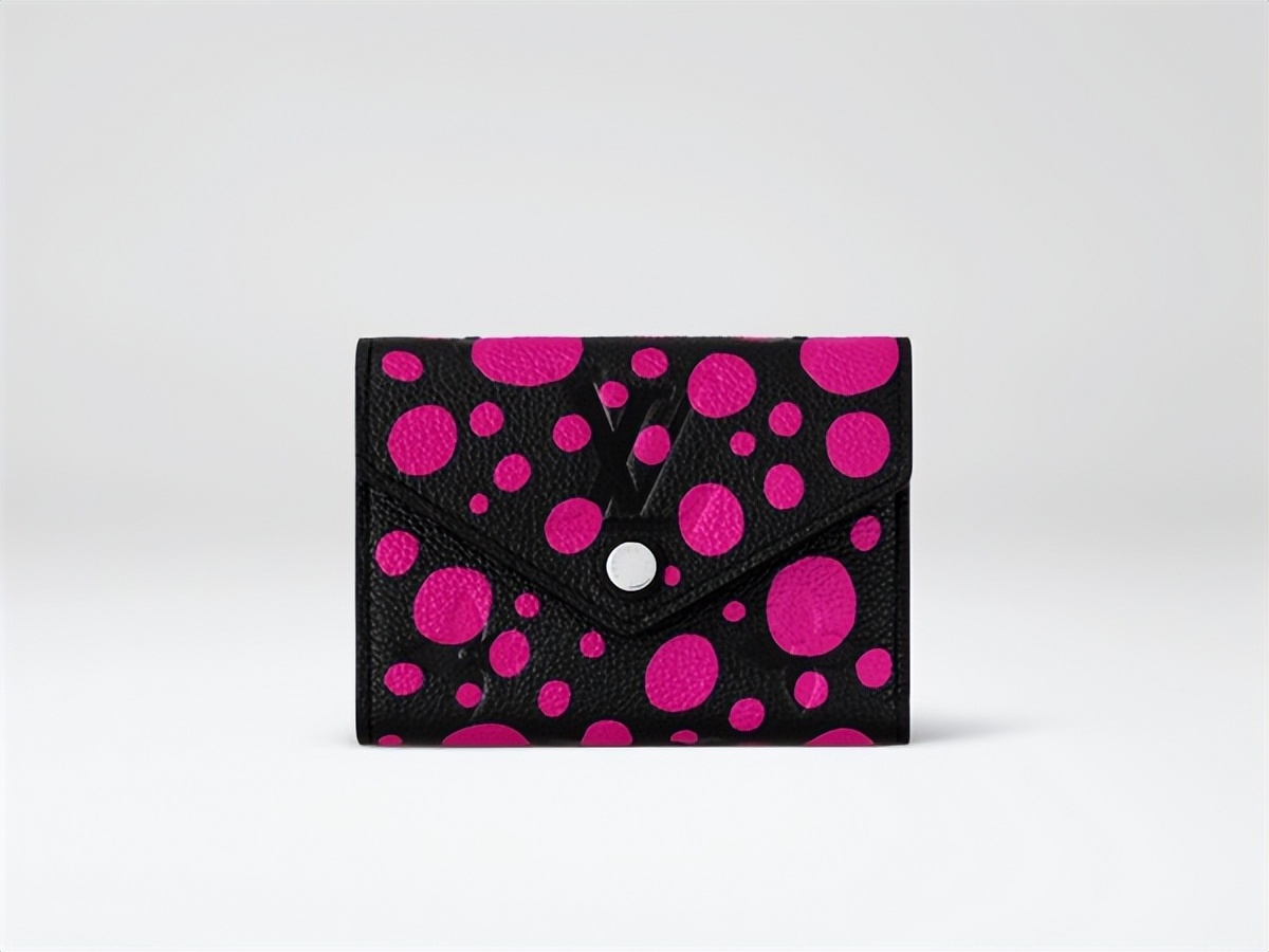 lv草间南瓜包限量款,lv草间联名波点南瓜腋下包