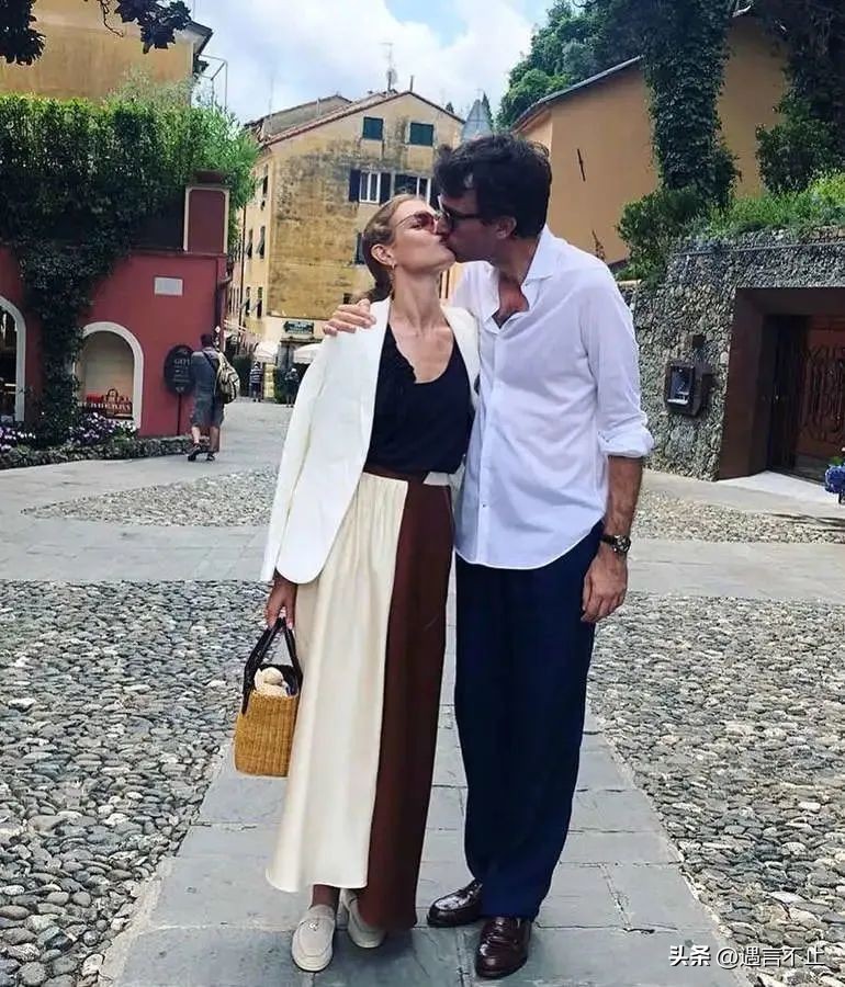 除了美貌，传奇为什么总发生在她身上？