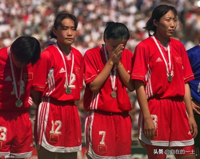 铿锵玫瑰女足亚洲杯夺冠,女足世界杯1999全回顾