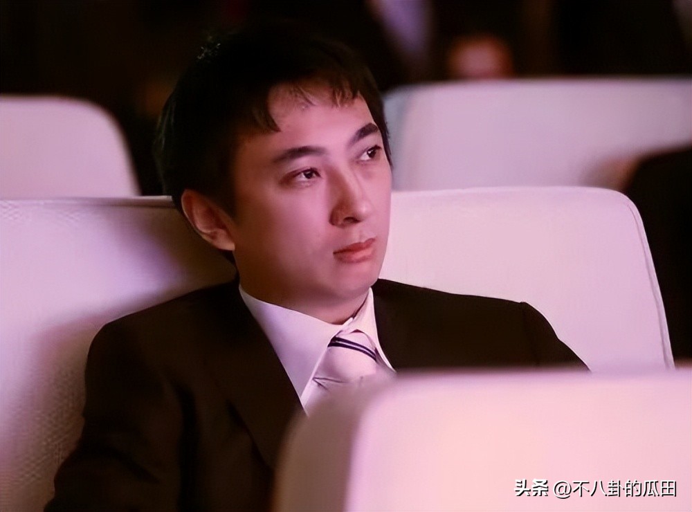 王思聪打人事件后直播,王思聪打人事件央视评论