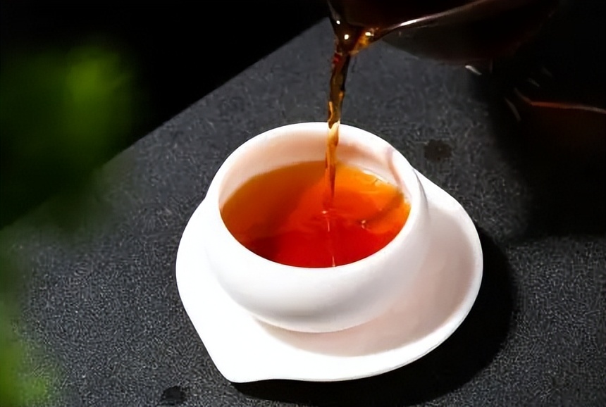 茶叶越泡越苦什么原因,茶叶又苦又涩怎么办