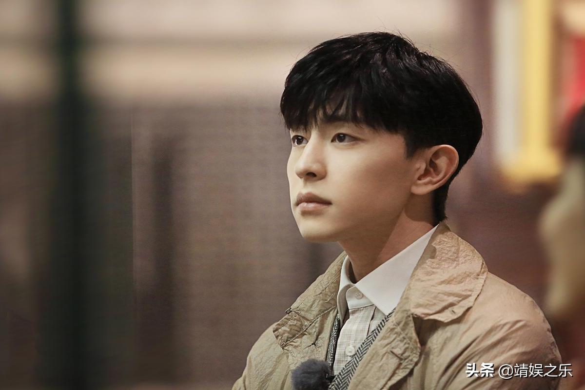 邓伦为什么被罚款,邓伦被罚款后还拍过戏吗