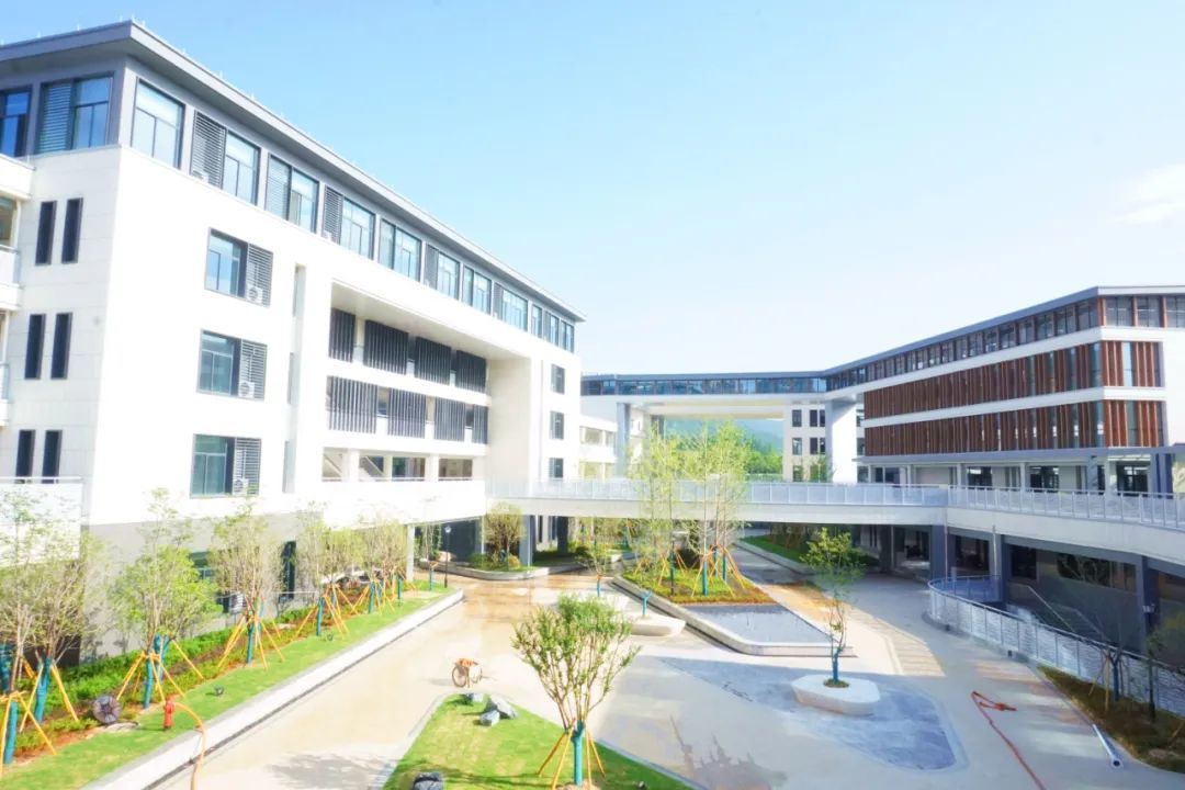 湖州五中仁煌校区,湖州五中教育集团仁北校区